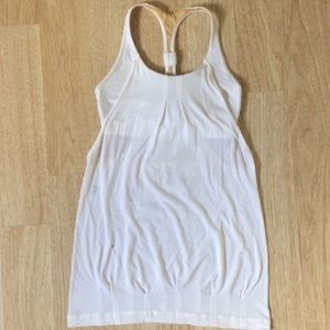 Lululemon no limits tank